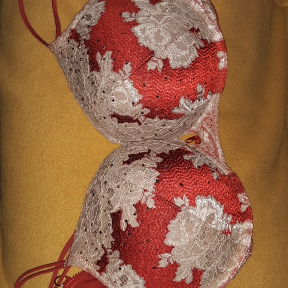 Bra